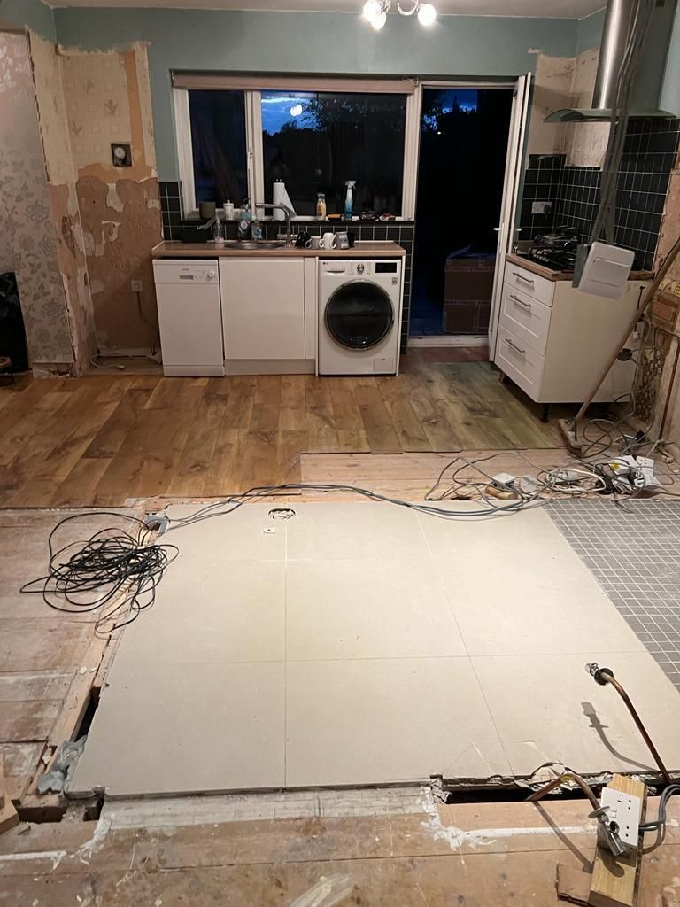 Lucy's Side-Return Extension & Kitchen — project photo