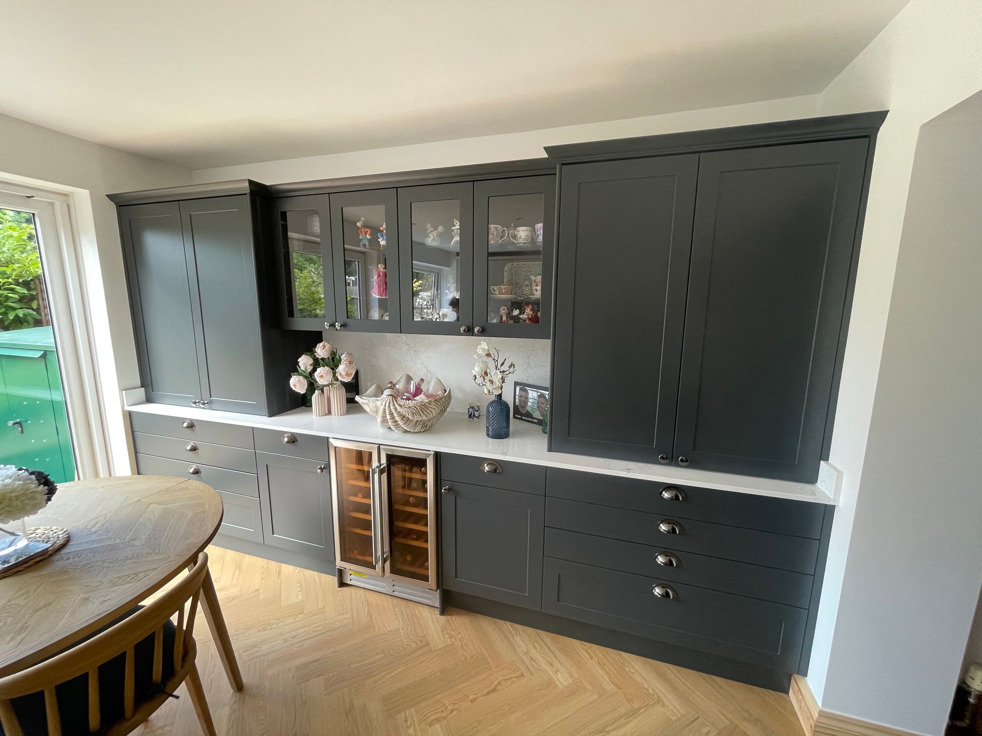 Julie's kitchen — unit installation