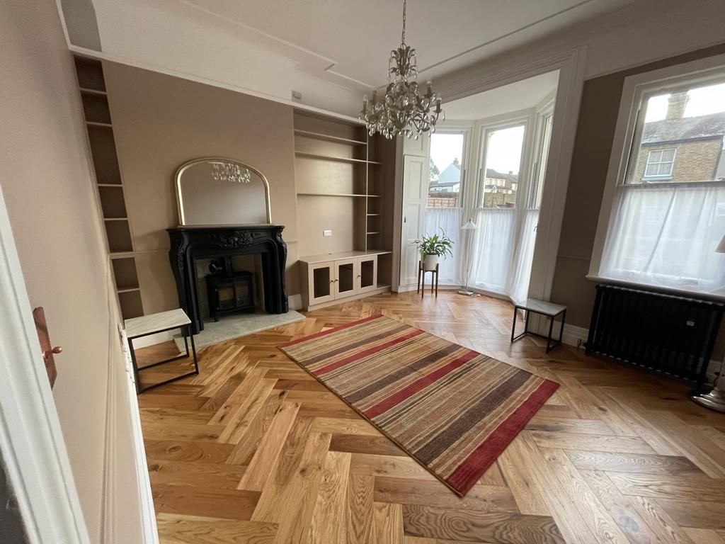 Engineered Oak Flooring — project photo