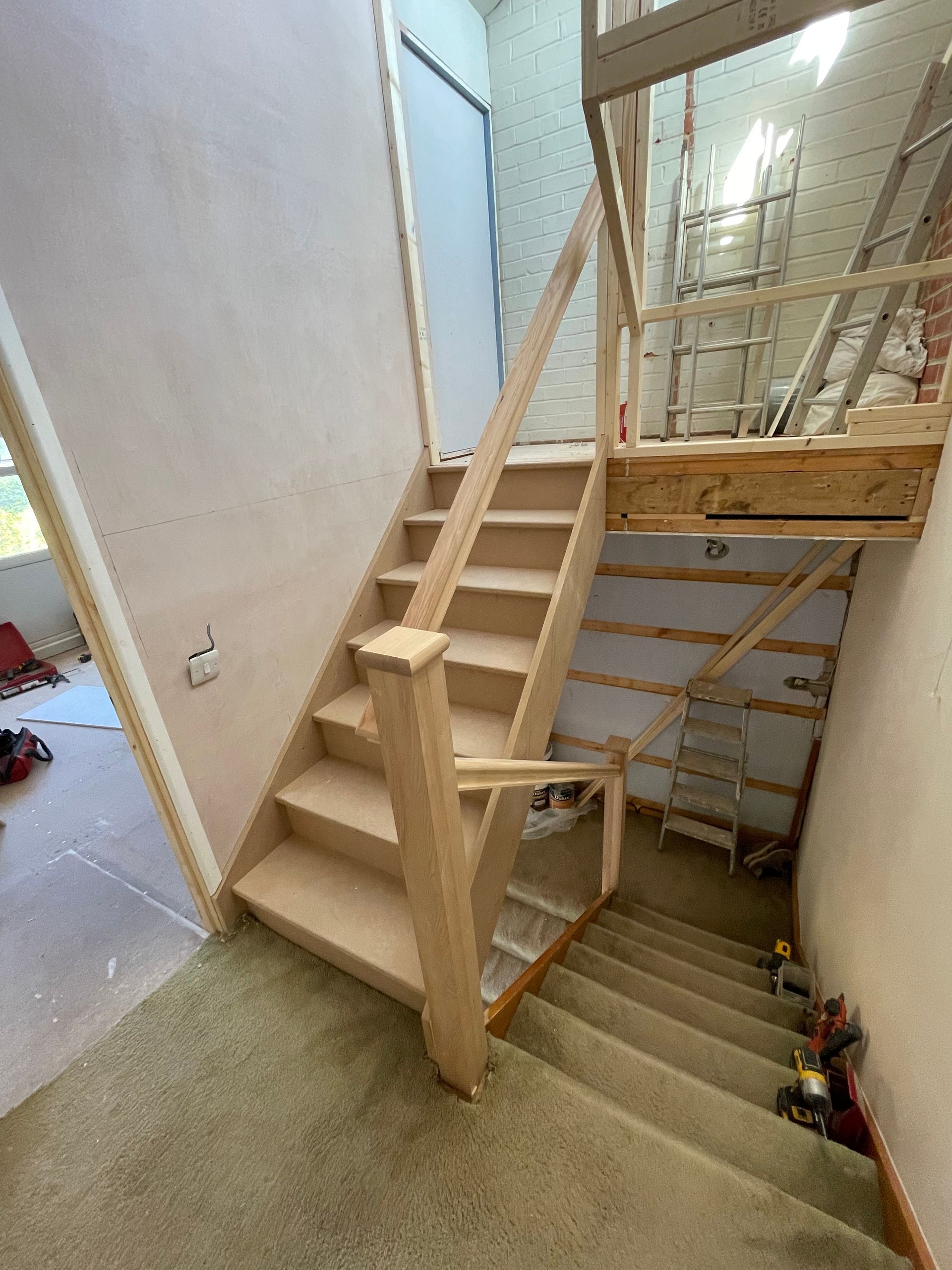 Oak staircase — detail